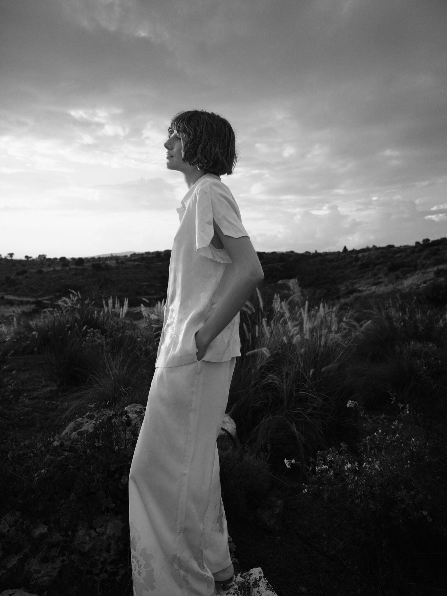 Modelshot / White / Detail